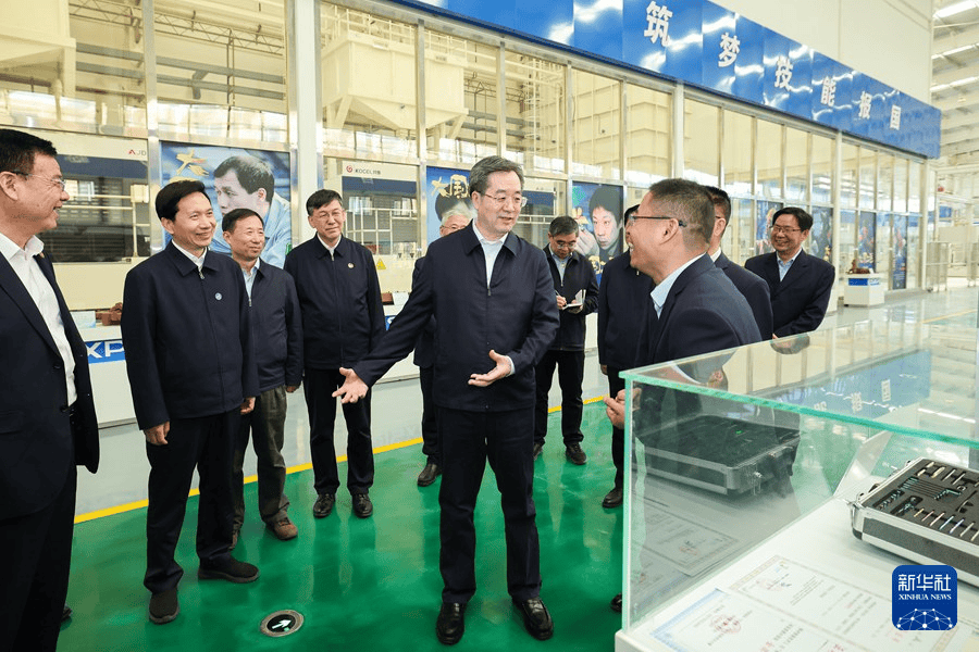 中共中央政治局常委、國(guó)務(wù)院副總理丁薛祥在陜西調(diào)研