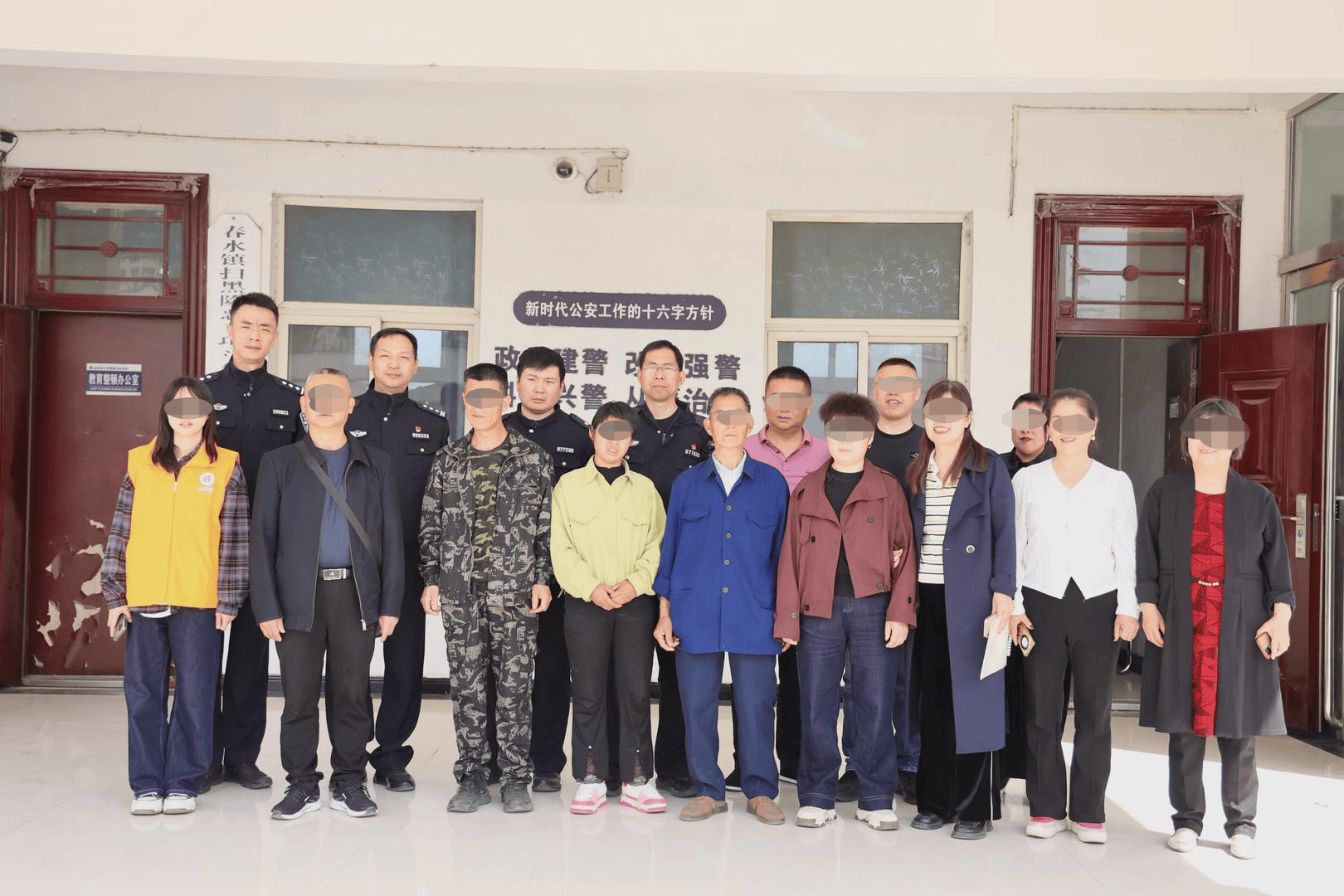 女孩跟男友外出打工失蹤，15年后被找到已育兩子 父親：她當(dāng)年流浪到河南，不知回家的路