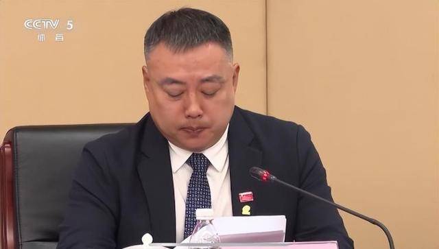 劉國梁淚灑會場，“乒乓球是融入血脈的信仰”，國際乒聯(lián)：他將繼續(xù)擔(dān)任兩項重要職務(wù)