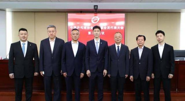劉國梁淚灑會場，“乒乓球是融入血脈的信仰”，國際乒聯(lián)：他將繼續(xù)擔(dān)任兩項重要職務(wù)