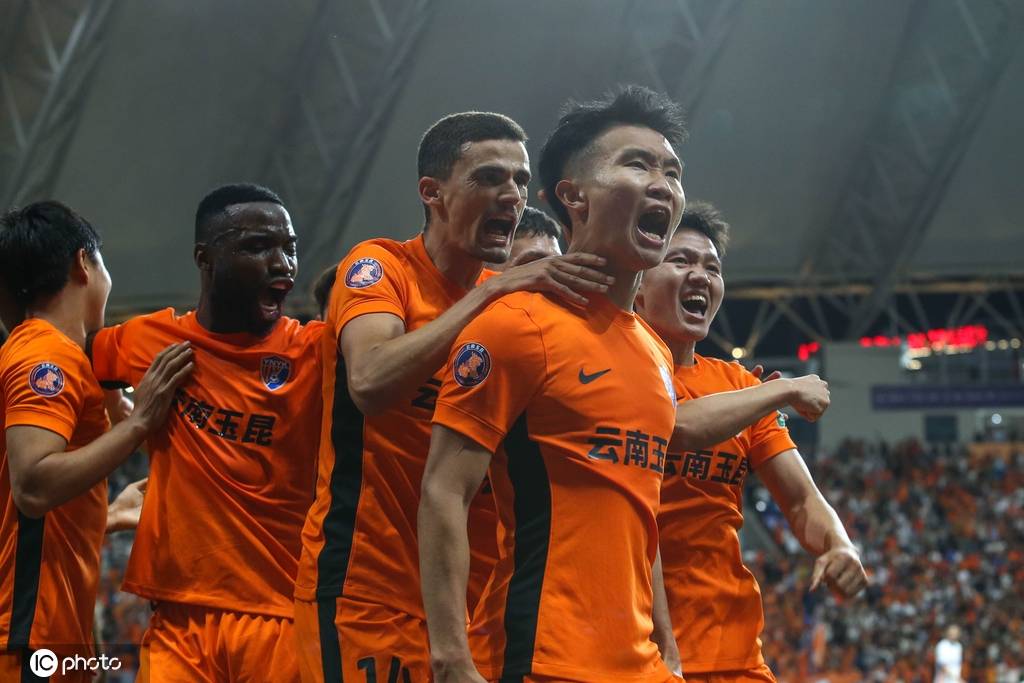神奇！中超-17分鐘3球大逆轉(zhuǎn) 云南3-2送泰山4輪不勝