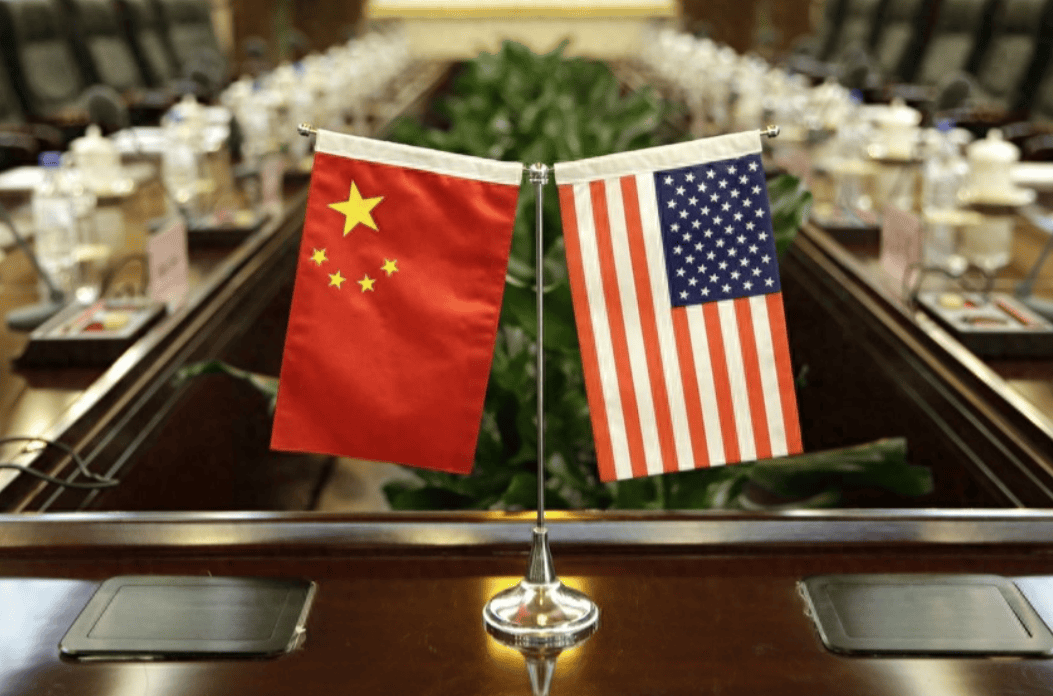 特朗普口風(fēng)又變了，親口表態(tài)計劃對華降稅，中方終于同意與美方接觸！