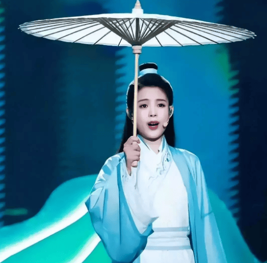 陳麗君為說錯話落淚道歉：以后一定讓嘴和腦子在同一戰(zhàn)線上