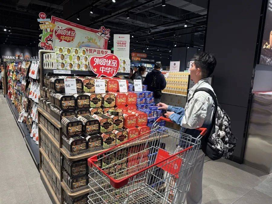“售價(jià)1800元，219元拿下！”上海市民爽快買單，這些好東西都賣爆了