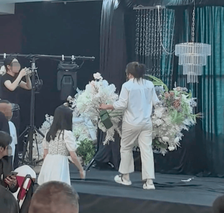 婚禮儀式前婚慶公司撤場？新郎稱對方未履行合同，公司稱被要求離場后仍給予配合 律師分析