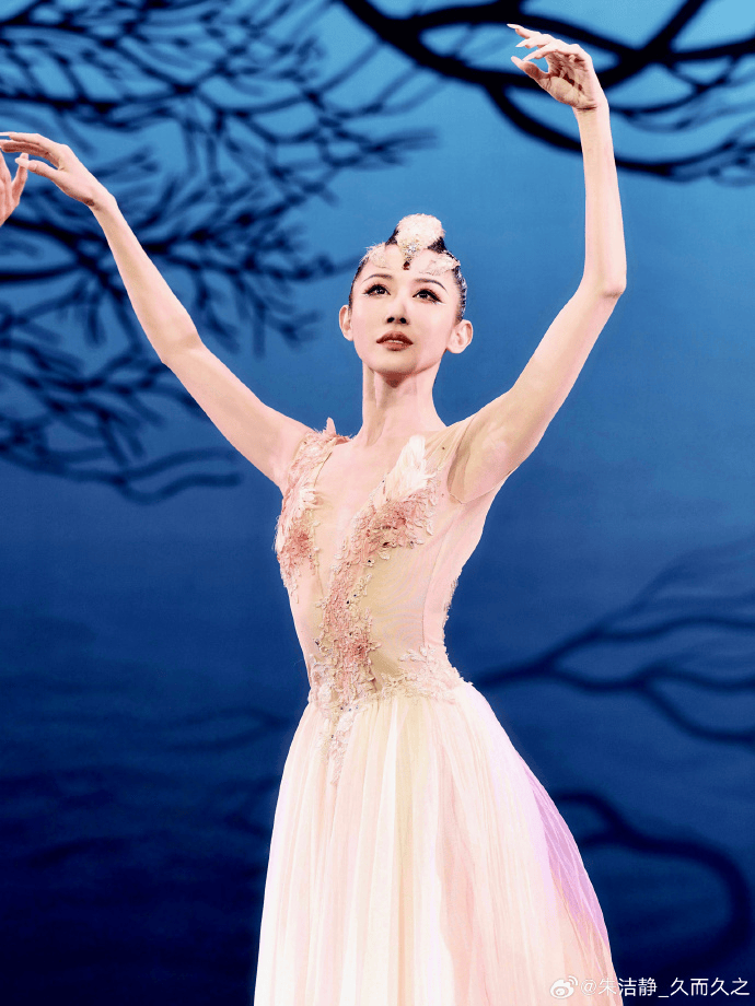 浙江知名女演員，重病歸來(lái)！曾四登春晚，流淚照心疼