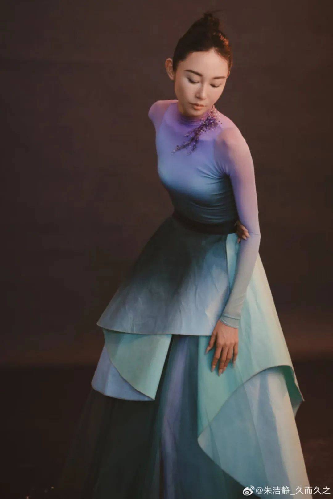 浙江知名女演員，重病歸來(lái)！曾四登春晚，流淚照心疼