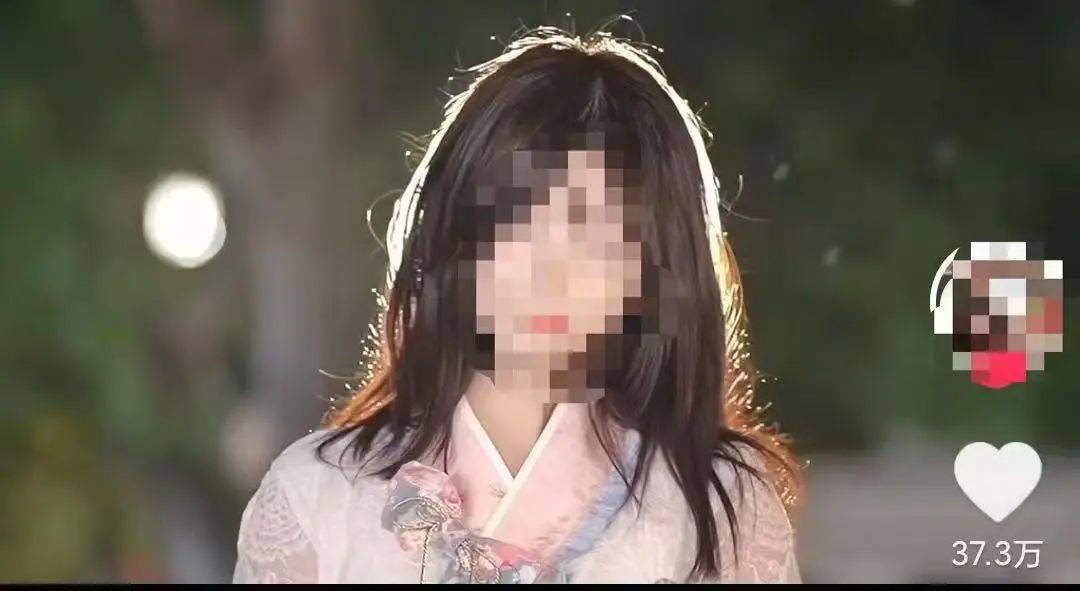 警方凌晨通報(bào)：孫某（女，18歲），被立案調(diào)查