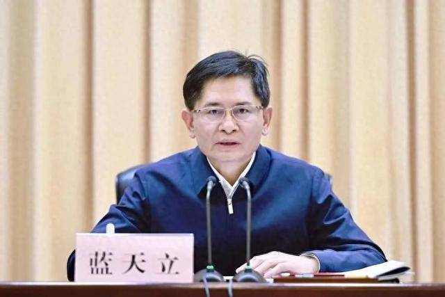 重磅！又一名省級(jí)政府“一把手”，任上被查！