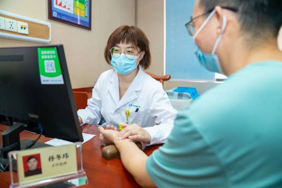 醒來“天塌了”！深圳一女子眼睛閉不上、嘴巴漏水！這些錯誤很多人會犯