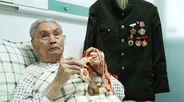 95歲離休干部，被認(rèn)定為惡勢(shì)力主犯