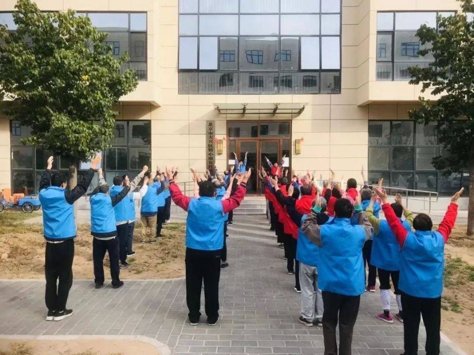 當(dāng)一位母親第4次離家出走之后：1億精神障礙患者向何處去？