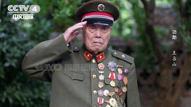 他全身38個(gè)彈孔，蘇醒后第一句話竟是……