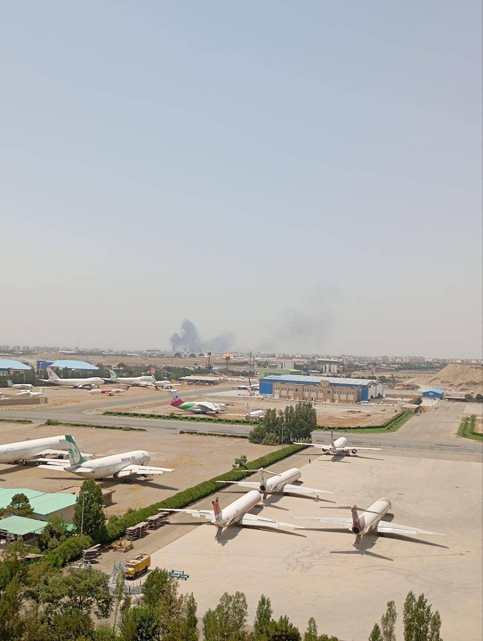 俄軍大運(yùn)剛剛離開，伊朗軍用機(jī)場突發(fā)爆炸，蘇-35比殲-10先到貨？