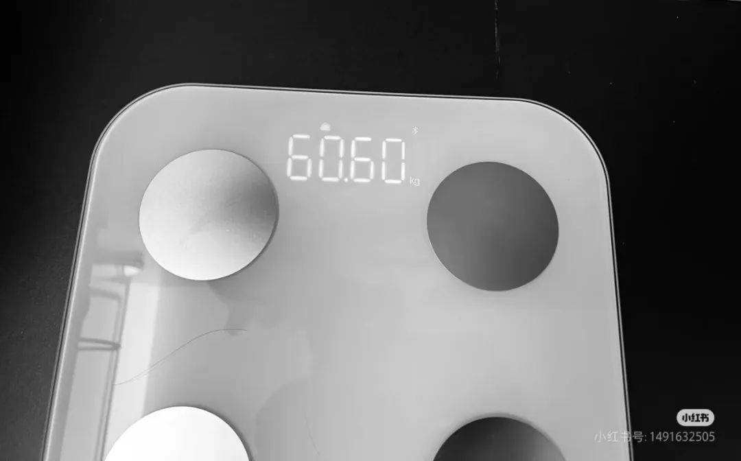 40歲黃軒曬肌肉照，體重僅60.6公斤！曾透露為角色暴瘦十幾斤