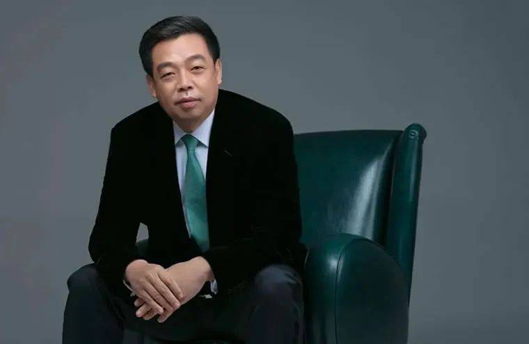 湖北首富汪林朋：25年把央企變私企，最后跳樓了！