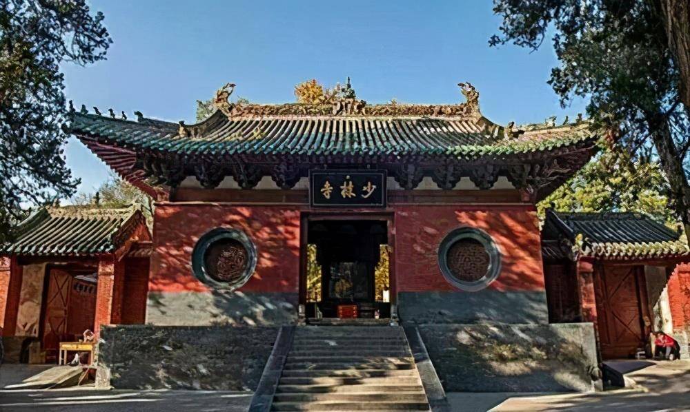 手握18家企業(yè)+985個商標(biāo)：一個方丈的資本生意經(jīng)