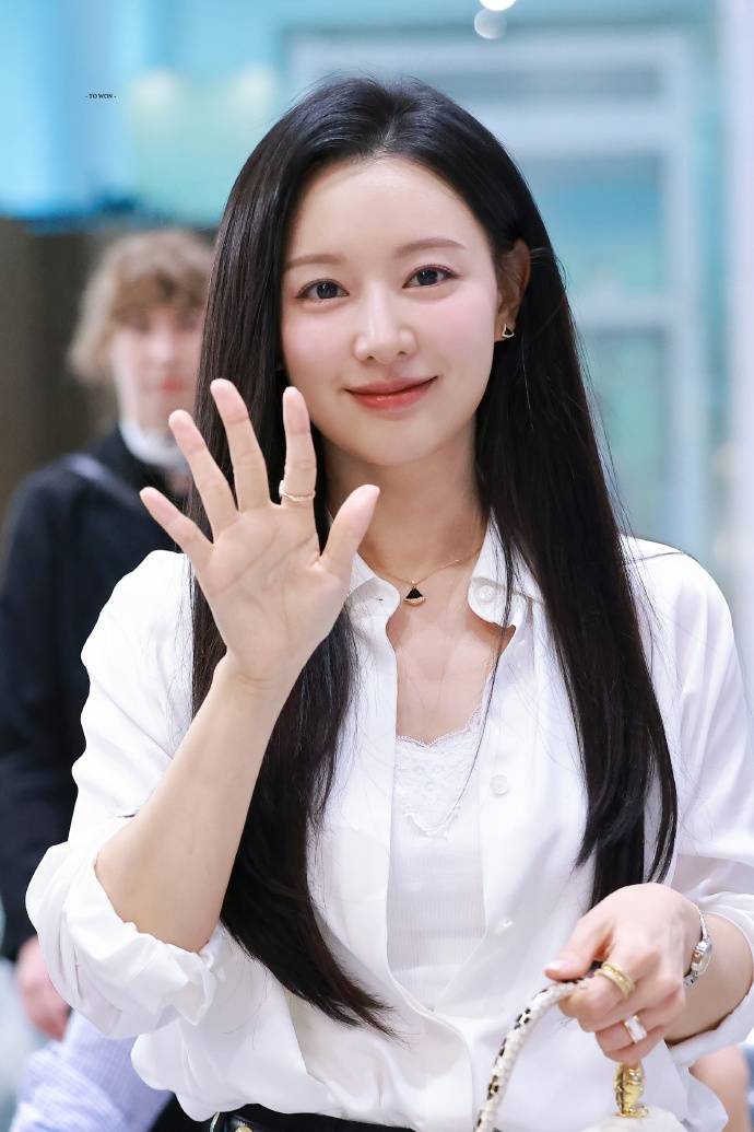 從“白幼瘦”到“氣血感”，審美標準終于“健康”了？