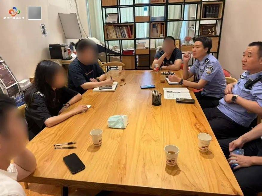 十分緊急！女研究生即將出境，武漢警方火速攔截