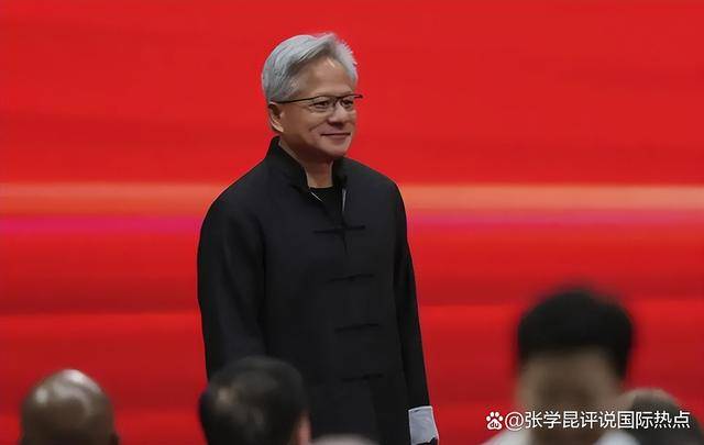 人模狗樣的黃仁勛實(shí)則留了一手？中國以牙還牙，打得美方措手不及