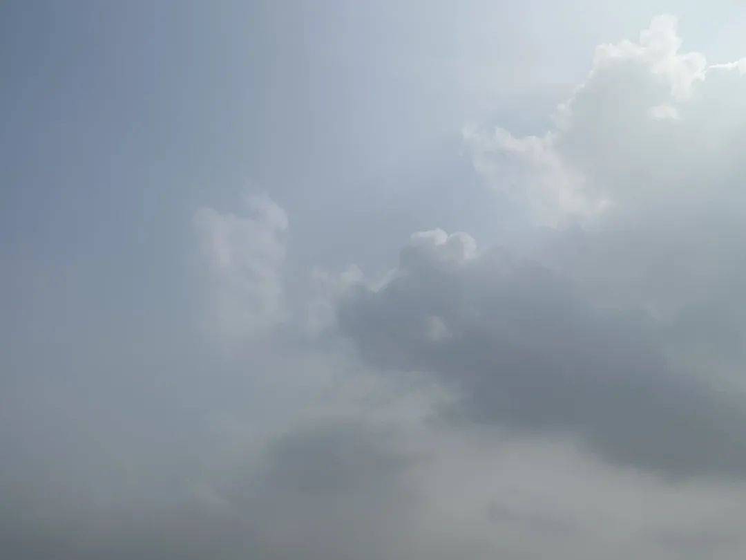 短期高溫持續(xù)，雷陣雨隨機刷存在感