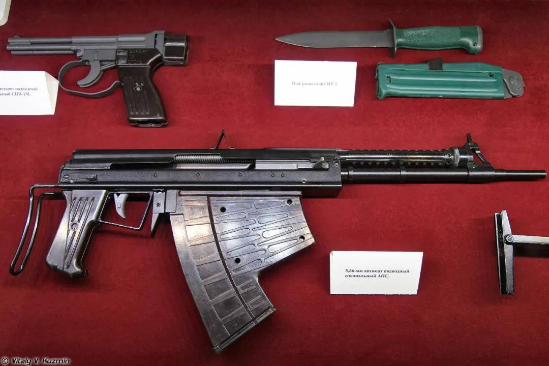 解放軍海軍裝備俄制AKS-74U，為啥不用國產(chǎn)步槍？