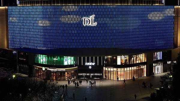 要求保安25歲以下本科學歷，別輕易說胖東來搞歧視