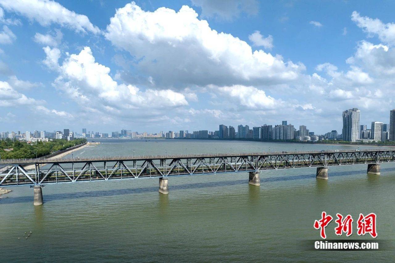 通車(chē)僅89天的錢(qián)塘江大橋，茅以升為何主持將其炸毀?