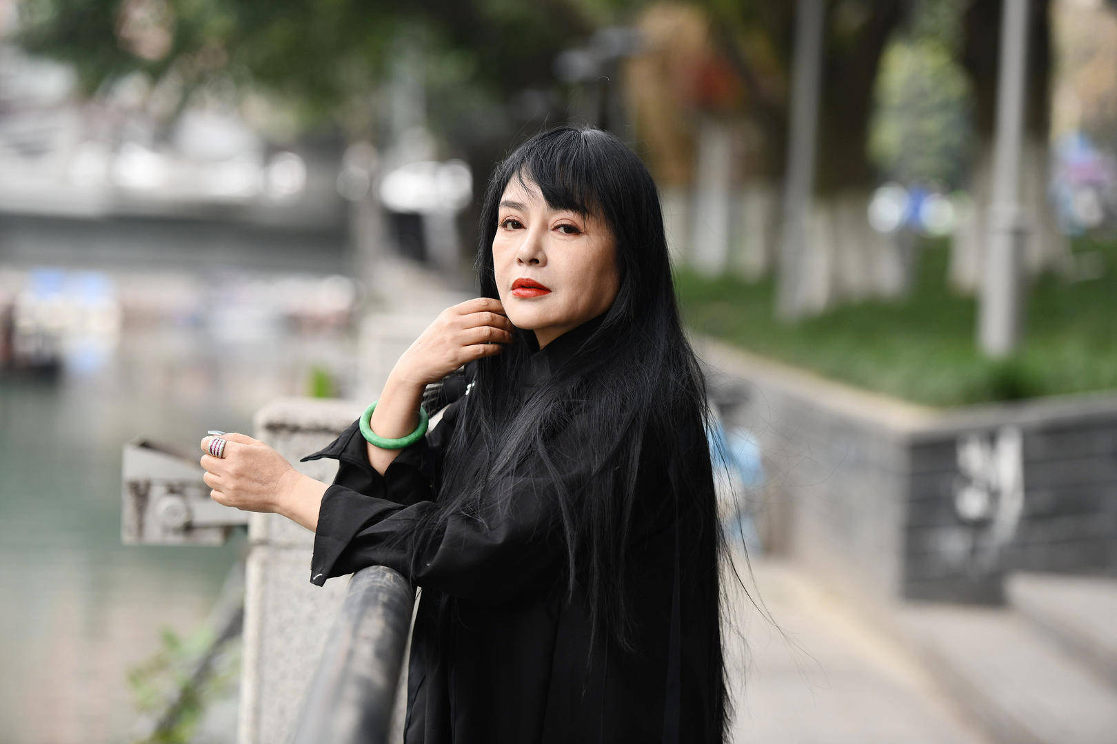 好友：千百惠在成都生活的這幾年，是她最無憂無慮的日子