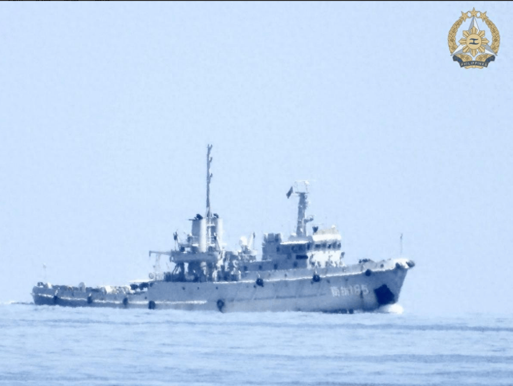 解放軍拖船趕到仁愛礁，離破船還剩最后5海里，清場進(jìn)入倒計時？