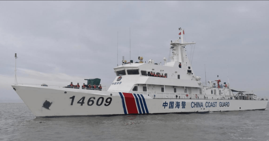 解放軍拖船趕到仁愛礁，離破船還剩最后5海里，清場進(jìn)入倒計時？