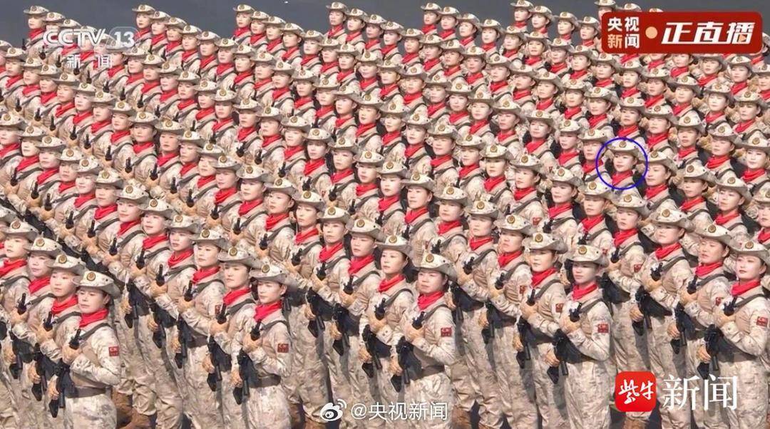 抗戰(zhàn)勝利80周年大閱兵民兵方陣，有兩名女生來自無錫地區(qū)