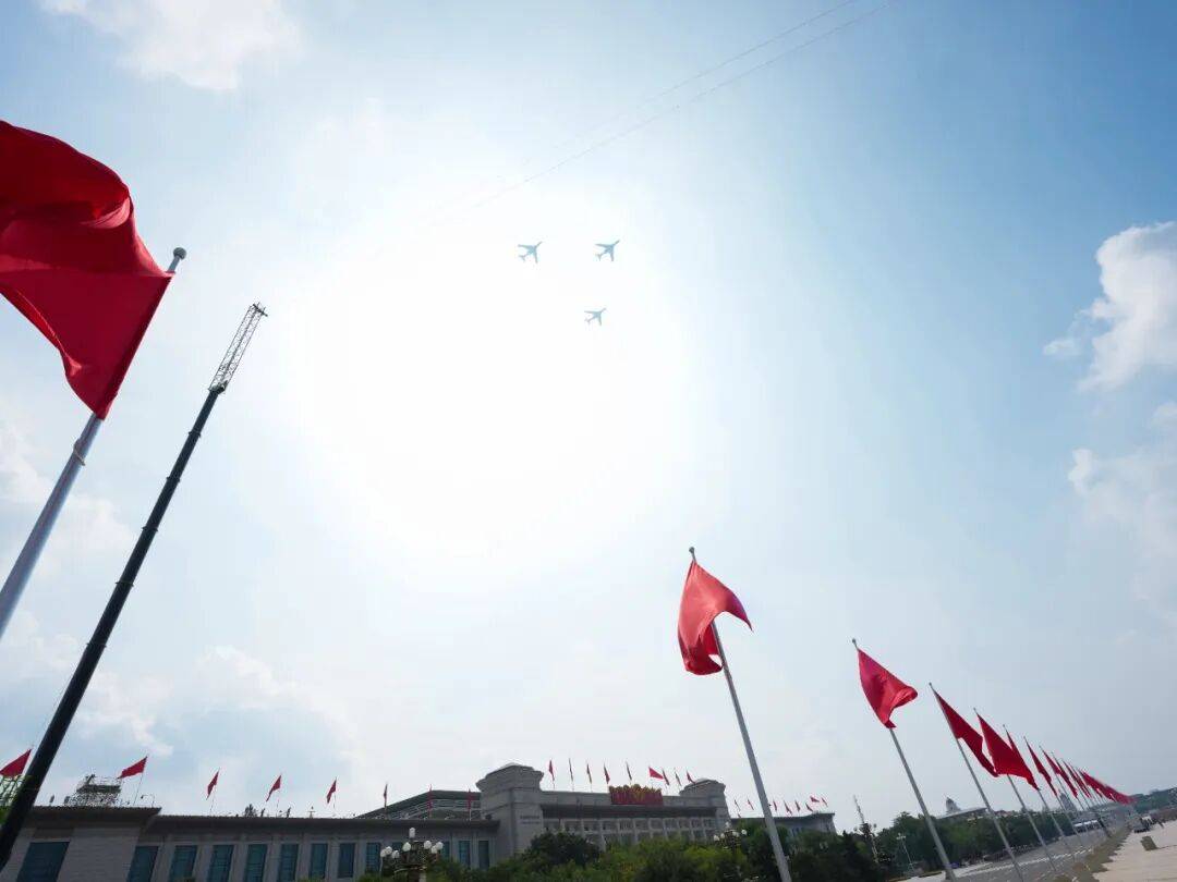 新華社出圖！