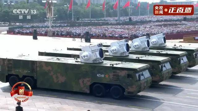 不裝了！一口氣看完九三大閱兵武器裝備！誰說我們一個也不認(rèn)識？