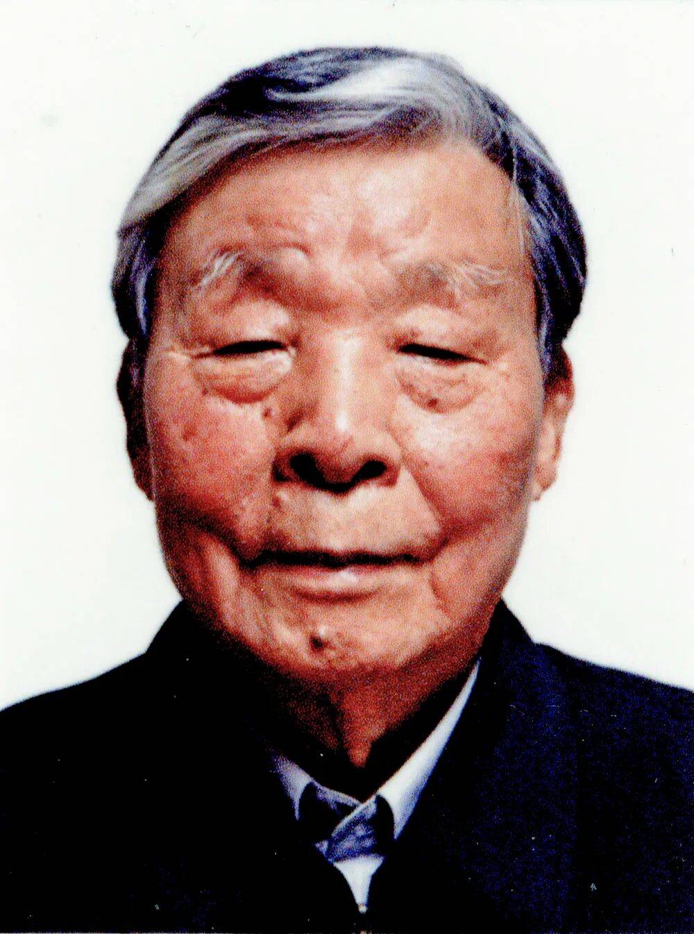 王曉光同志逝世，中央有關(guān)領(lǐng)導(dǎo)同志以不同方式表示哀悼